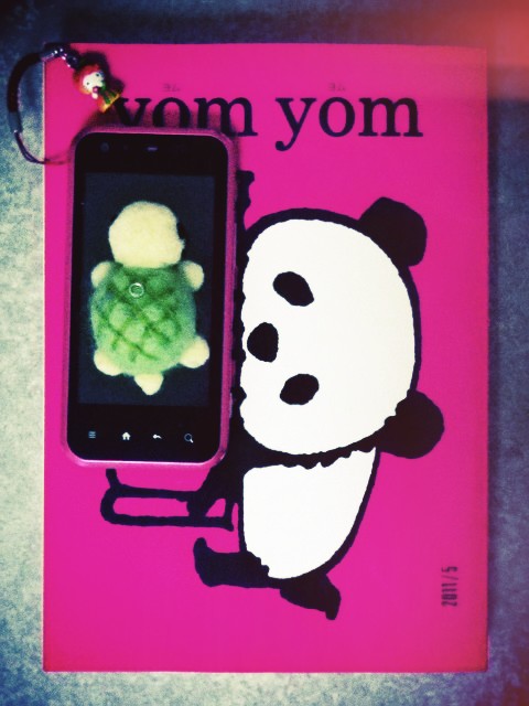 IS05 と、yom yom と、かめろんと。
