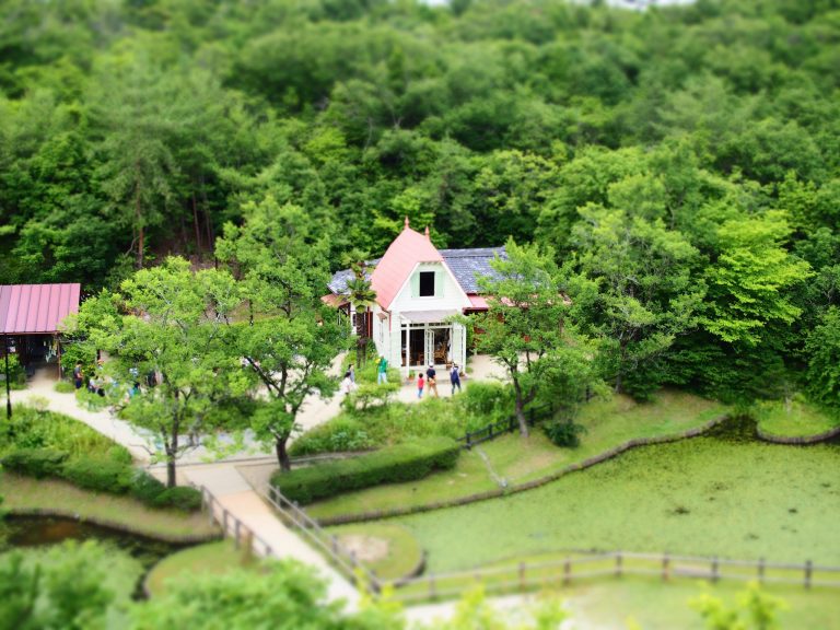 『ジブリの立体建造物展』図録
